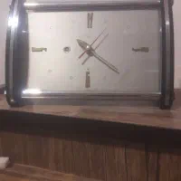 ساعت رومیزی قدیمی