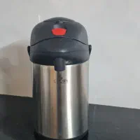 فلاسک چای پمپی در حد نو|قوری، کتری، قهوه‌ساز دستی|قم, زنبیل آباد|دیوار