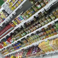 استخدام پرسنل خانم درهایپرمارکت درقلعه چنعان