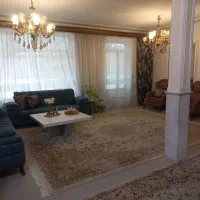 رهن و اجاره حیاط دو طبقه ۲۴۰ متری رسالت شهرک رازی