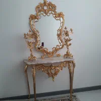 آیینه و شمعدان