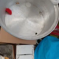 قابلمه|ظروف پختوپز|قم, ولیعصر|دیوار