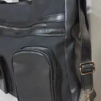 کیف محکم و بزرگ در حد نو|کیف، کفش، کمربند|قم, چهل درخت|دیوار