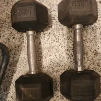 دمبل ۷ و نیم کیلویی