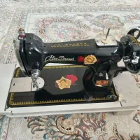چرخ خیاطی سه گل مشکی