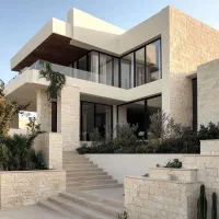 ویلای دوبلکس بازسازیشده به سبک ایتالیایی