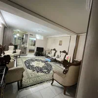 ۸۵متر طبقه اول فول امکانات،با حیاط خلوت مجزا