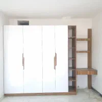 ساخت وتعمیر درب چوبی وتعمیرکابینت و کمددیواری