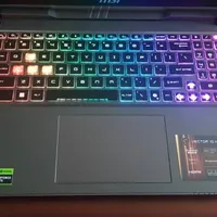 لپ تاپ MSI Vector 16 Ultra 9 96GB 1TB SSD RTX 5080|رایانه همراه|رشت, توشیبا|دیوار