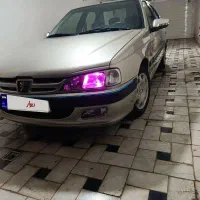 پارس ۸۳ عروسک