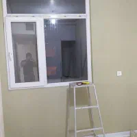 نصب انواع کاغد. ونقاش ساختمان