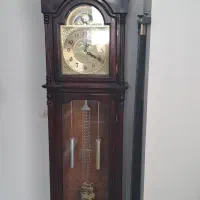 ساعت ایستاده چوبی