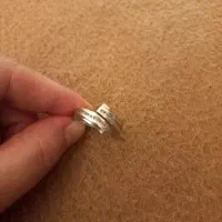 انگشتر جواهرنگین