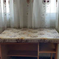 میز   چوبی کامپیوتر  خود رنک  سالم سالم
