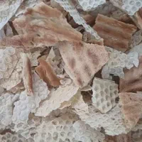 نان خشک به هر وزنی به قیمت ۲۰الی ۲۵ تومن