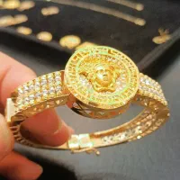 ورساچه بدون اجرت