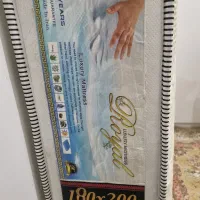 تشک تختخواب دو نفره در حد نو