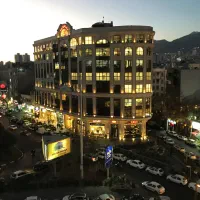 ۲۰۰متر  اداری بر اصلی (اندرزگو‌ کامرانیه فرمانیه)