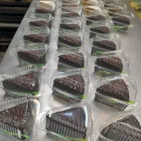 کیک خیس و کیک هویچ اسلایس تکنفره|خوردنی و آشامیدنی|ری, عباسآباد|دیوار