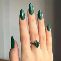 آموزش کاشت ترمیم ژلیش ناخن درکیانمهر یا چهارباغ