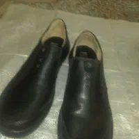 کفش چرم 41 سرمه ای کتانی ومشکلی چرم|کیف، کفش، کمربند|تهران, آشتیانی|دیوار