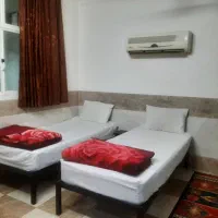 استخدام چند نفر خانم یا آقا برای پذیرش در هتل|استخدام اداری و مدیریت|قم, قم نو|دیوار