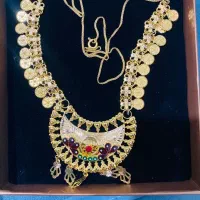 گردنبندطلانونوبدون استفاده