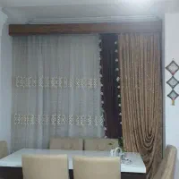 پرده پذیرایی همراه با کتیبه