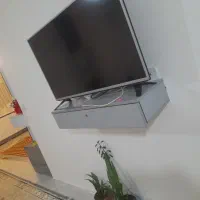 کنسول و آینه|بوفه، ویترین، کنسول|کرمانشاه, |دیوار