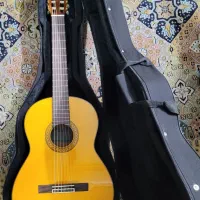 گیتار یاماها c80 اصل اندونزی، با هاردکیس کیس