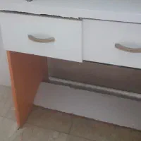 میز دراور دو کشو