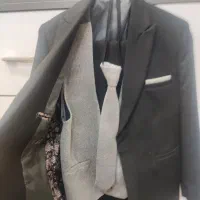 کت وشلوار بچه گانه در حد نو
