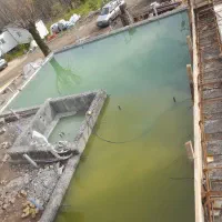 ساخت و اجرای استخر و انواع سازه ها|خدمات پیشه و مهارت|رشت, توشیبا|دیوار