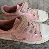 کفش دخترانه مجلسی|کفش و لباس بچه|رشت, کاکتوس|دیوار