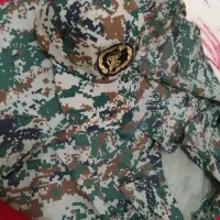 لباس نظامی|لباس|قم, نوقطار|دیوار