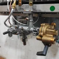 آبگرمکن قدیمی خونه ت آب رو داغ نمیکنه توضیحات|آبگرمکن، پکیج، شوفاژ|ساوه, |دیوار