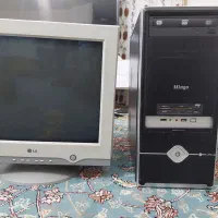 دو عدد کیس و مانیتور موسو کیبورد