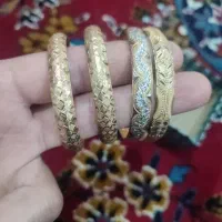 طلا صدو پنجاه بالای تابلو