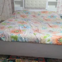 تخت خواب دو نفره