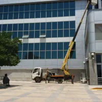 اجاره بالابر جرثقیل نفربر ایسوزو۱۶ متر،نیسان۱۲ متر