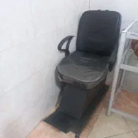 صندلی ارایشگاه. ارایشگری|آرایشگاه و سالنهای زیبایی|شریفآباد, |دیوار