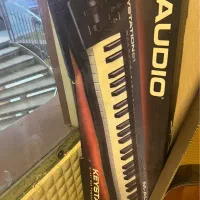 دستگاه میدی کنترلر M-Audio