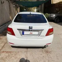 آریو اتوماتیک ۹۷|خودرو سواری و وانت|تهران, فردوسی|دیوار