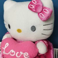 عروسک هلو کیتی