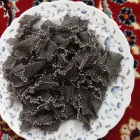 مقداری گل شیپوری  منجقباف   .