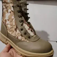 لباس و پوتین نظامی نو|لباس|شاهین دژ, |دیوار