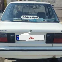 تیوتا کرولا