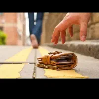 کیف مدارک گم شده