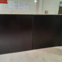 فروش سه میز کانتر پیشخوان دولتی بهمراه 3 تا صندلی