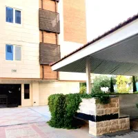 135متر2خوابه،مجموعه زیبای هواپیمایی اسمان|فروش آپارتمان|صدرا-فارس, فاز ۱|دیوار